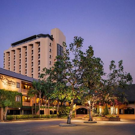Holiday Garden Hotel Chiang Mai Dış mekan fotoğraf