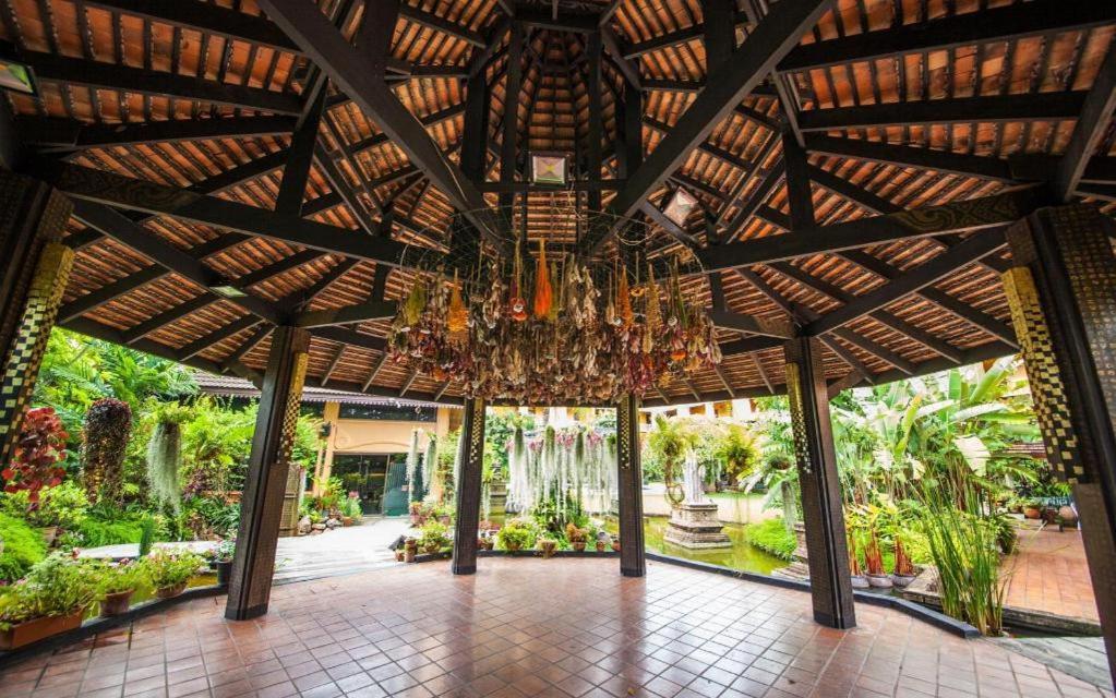 Holiday Garden Hotel Chiang Mai Dış mekan fotoğraf
